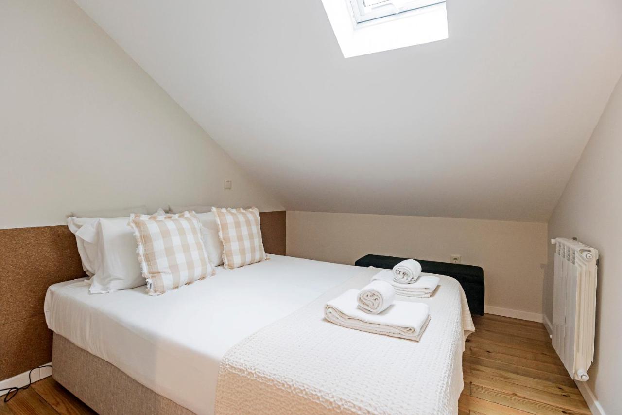 Brand New 4Br W/ 200Yrs Of History In Central Porto By Lovelystay Esterno foto