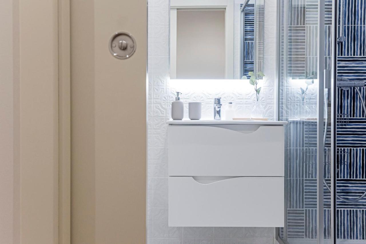 Brand New 4Br W/ 200Yrs Of History In Central Porto By Lovelystay Esterno foto